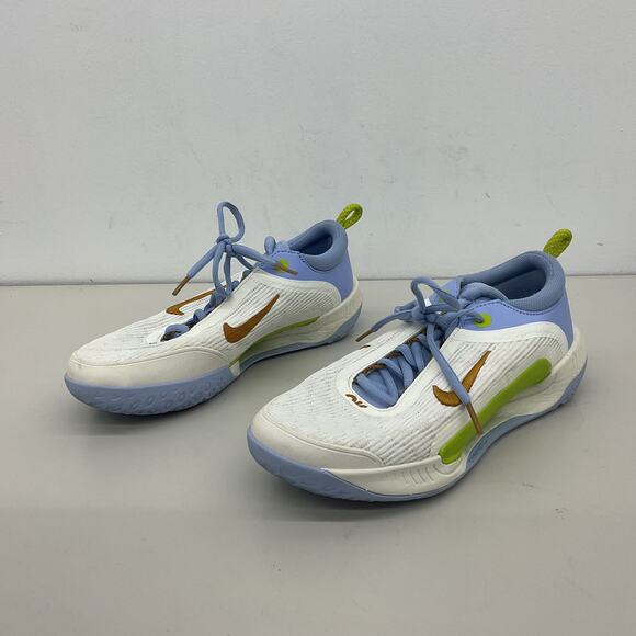 Nike Women's White Blue Air Court Zoom Sneakers Size 9 Preowned - Picture 2 of 6